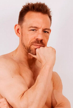 Erik Everhard
